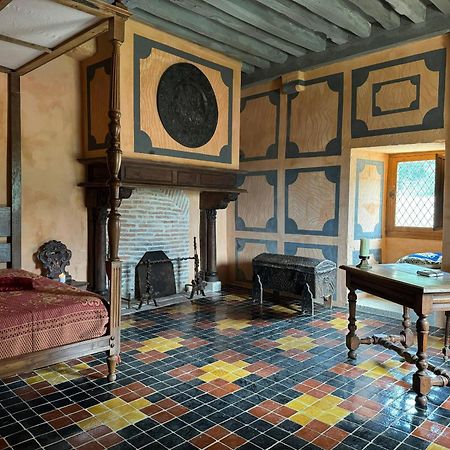 Château de Champrenault Extérieur photo