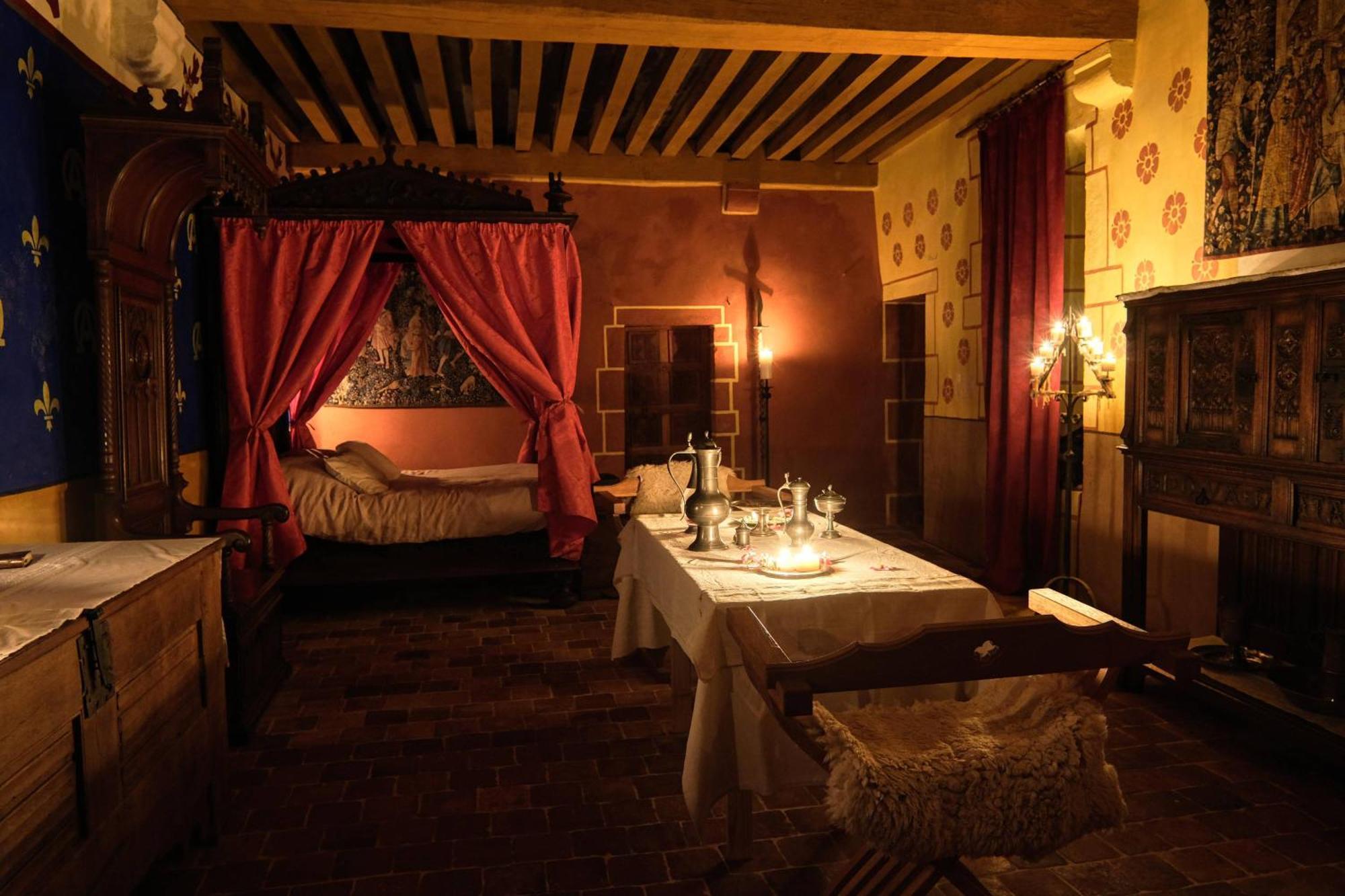 Château de Champrenault Extérieur photo